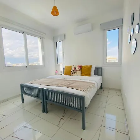 Vivid 1-br In * Larnaka