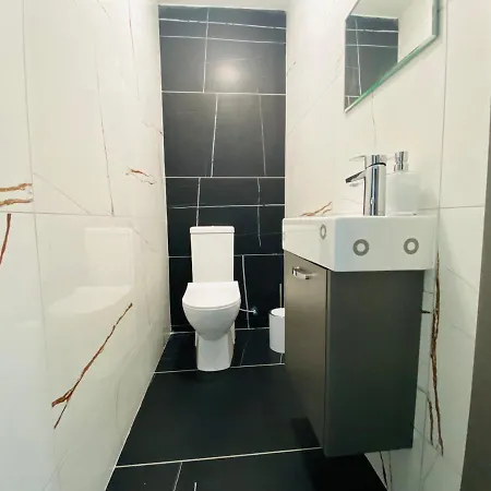 Vivid 1-br In * Larnaca